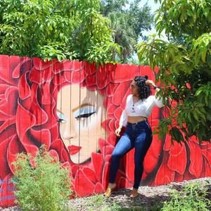 Meet your Posher, Marla